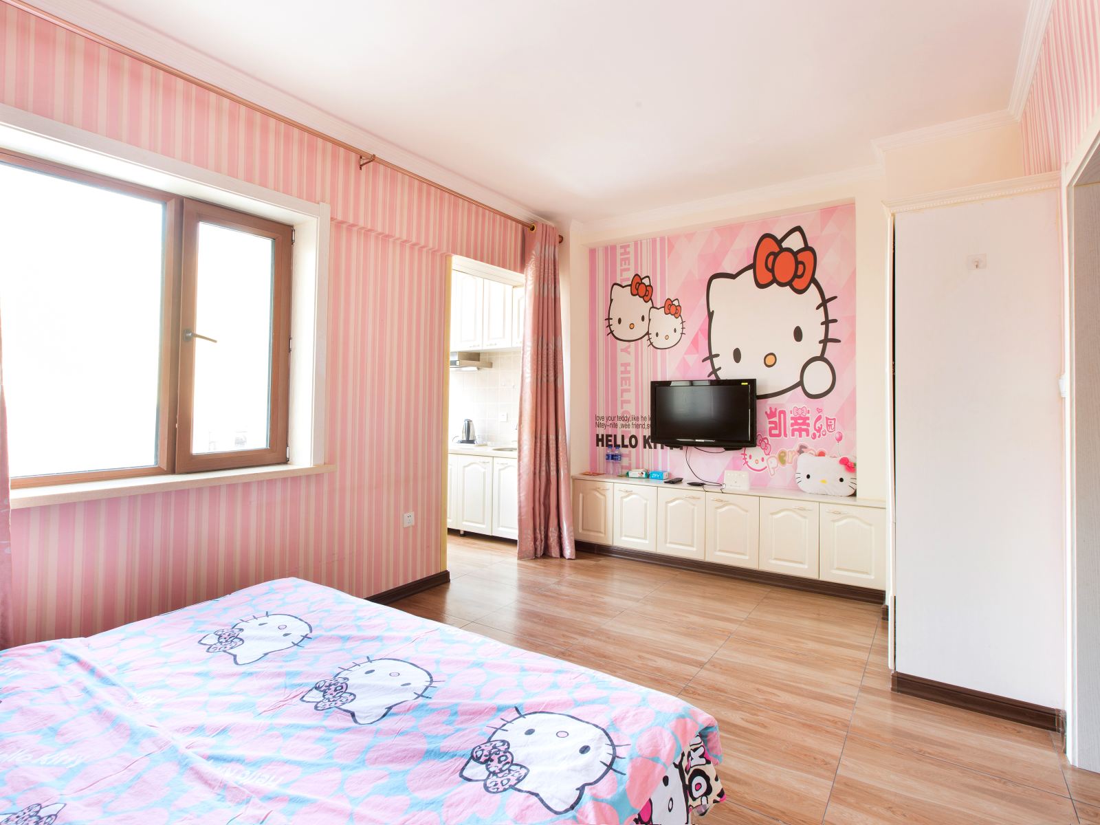 中央大街情侣小屋