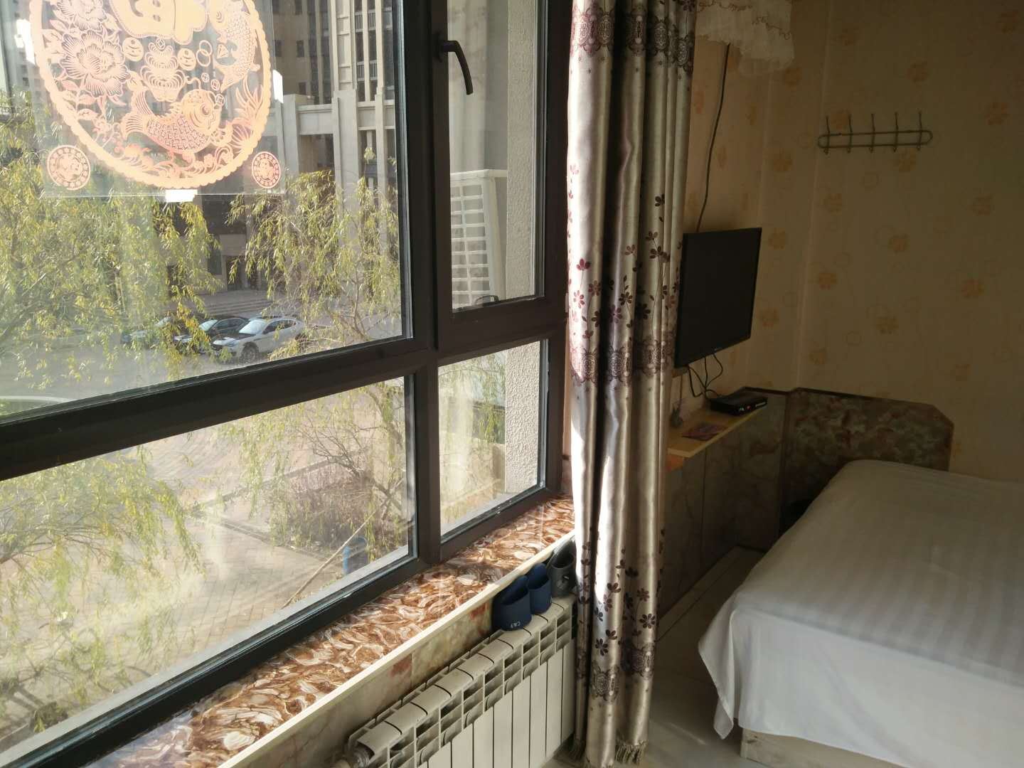 大床房(公共卫浴)