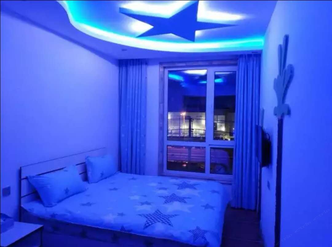 温馨大床房