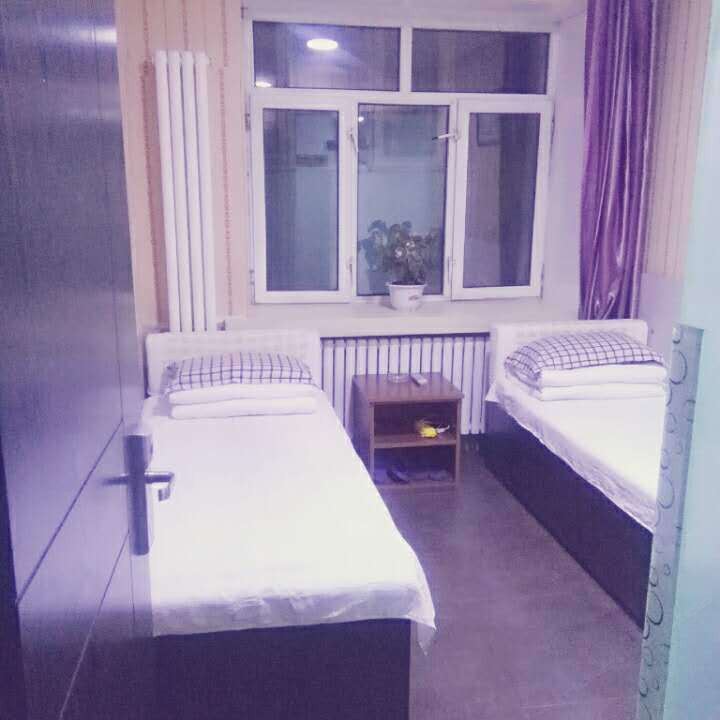 双床房
