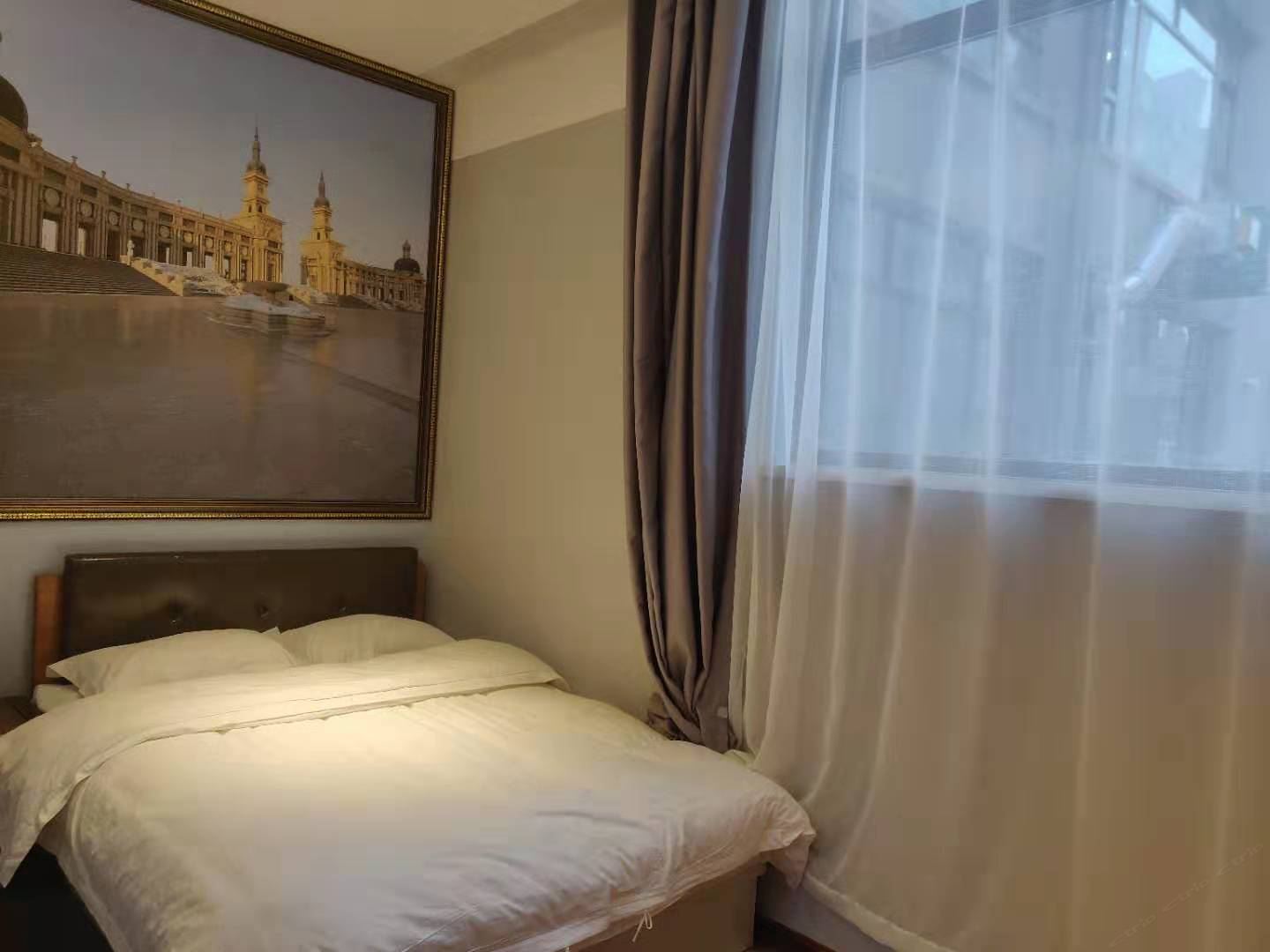 舒适大床房