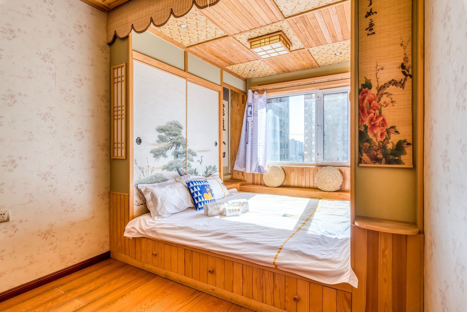 樱花二室一厅套房