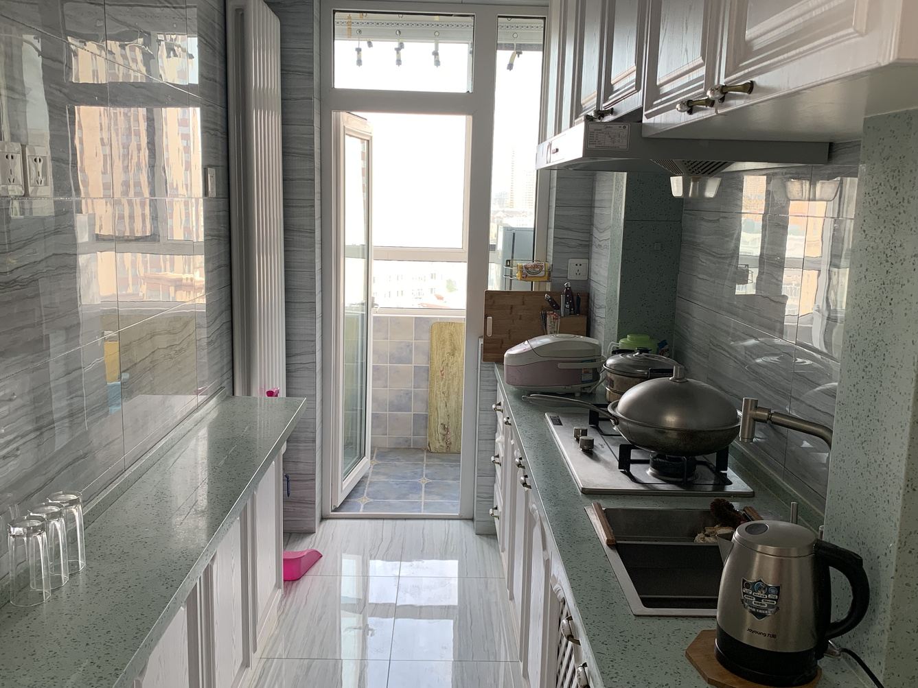 温馨一室一厅套房