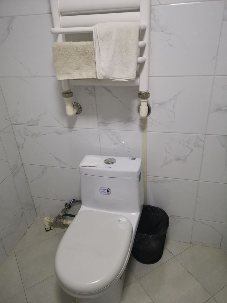 学府一室大床房