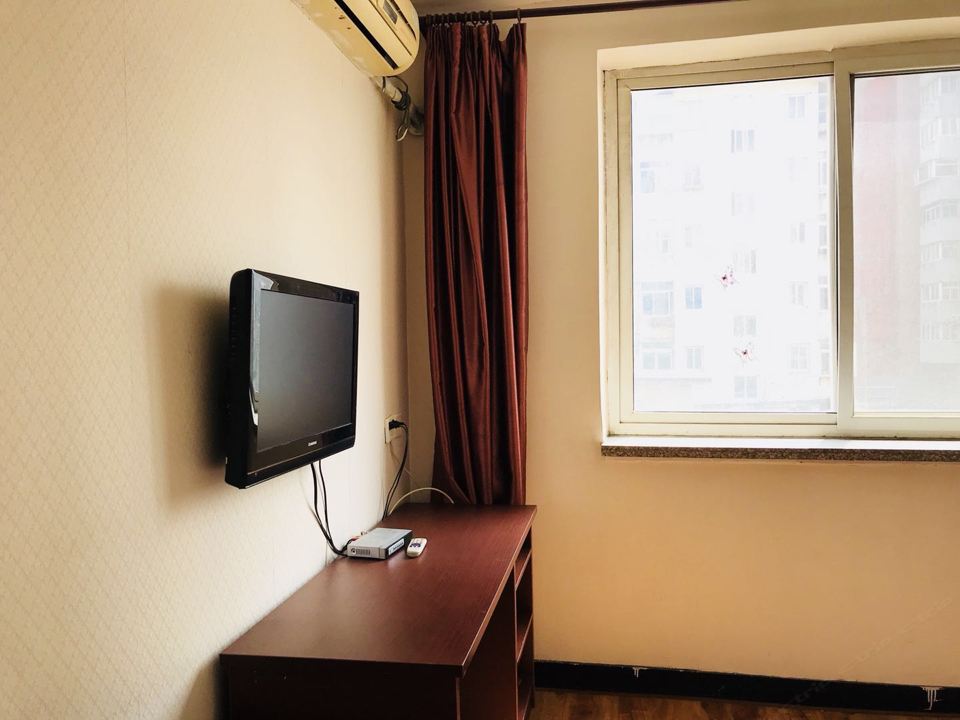 豪华大床房
