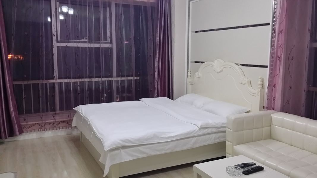 温馨大床房