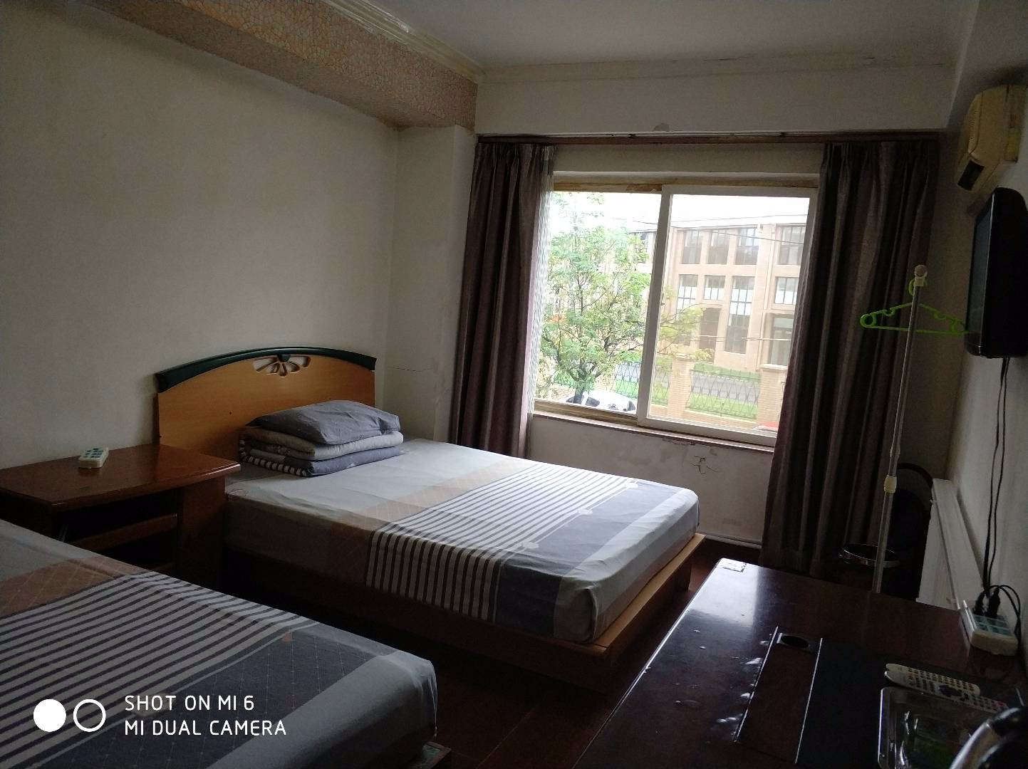 大床房
