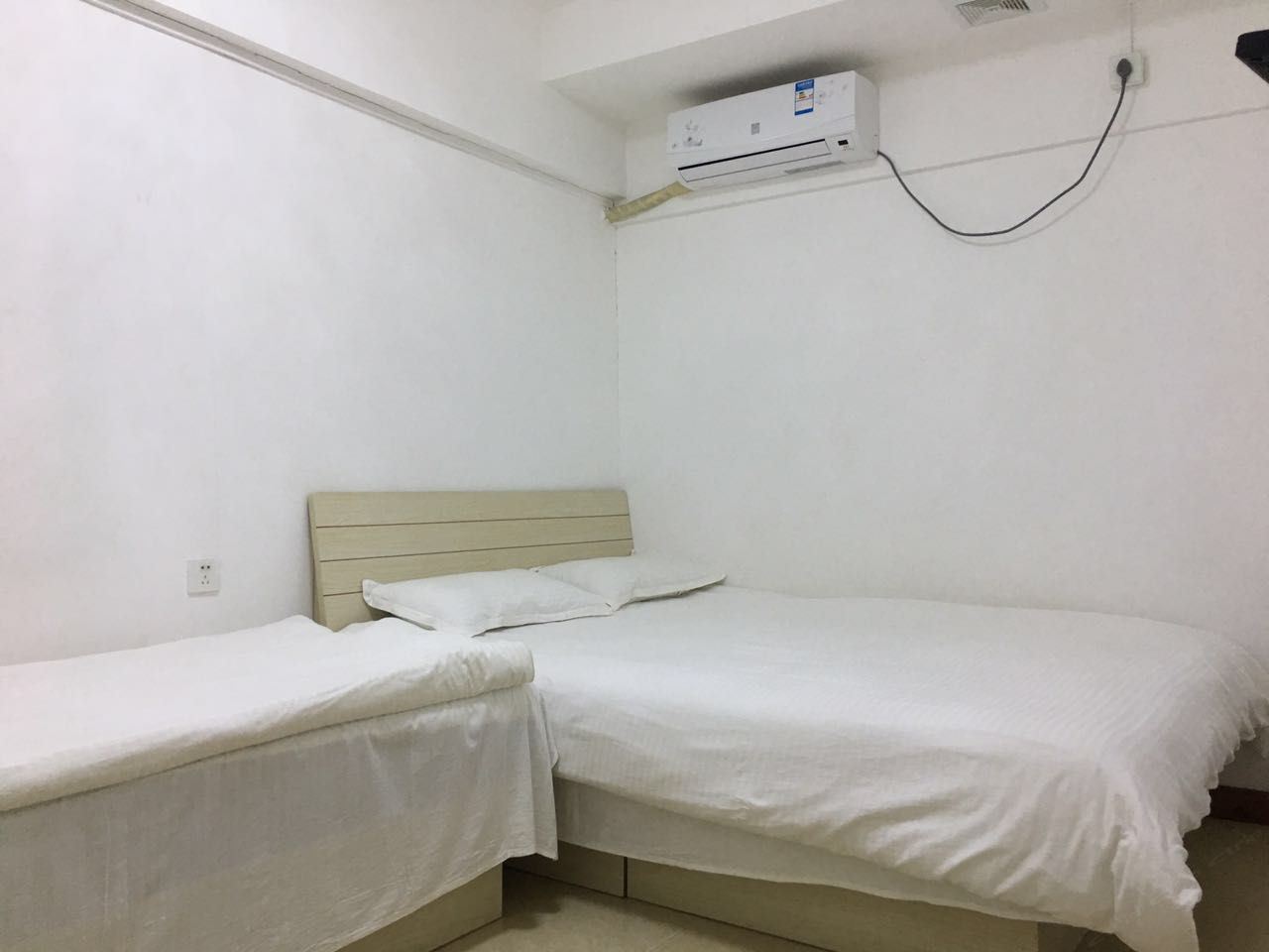 家庭间