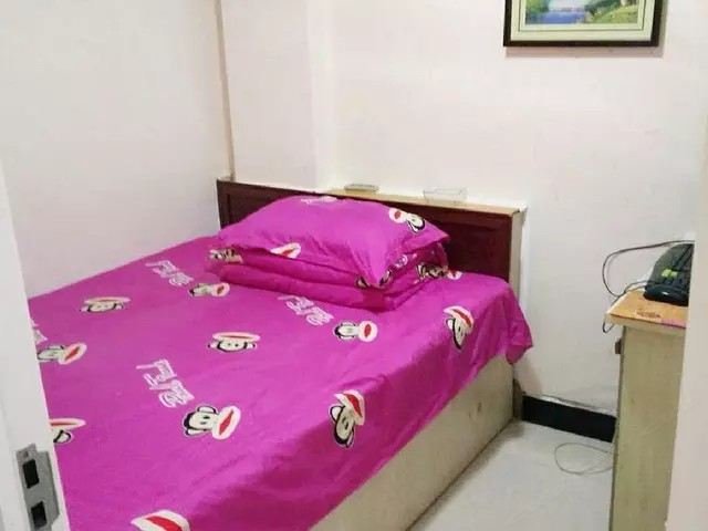 电脑间(无窗)