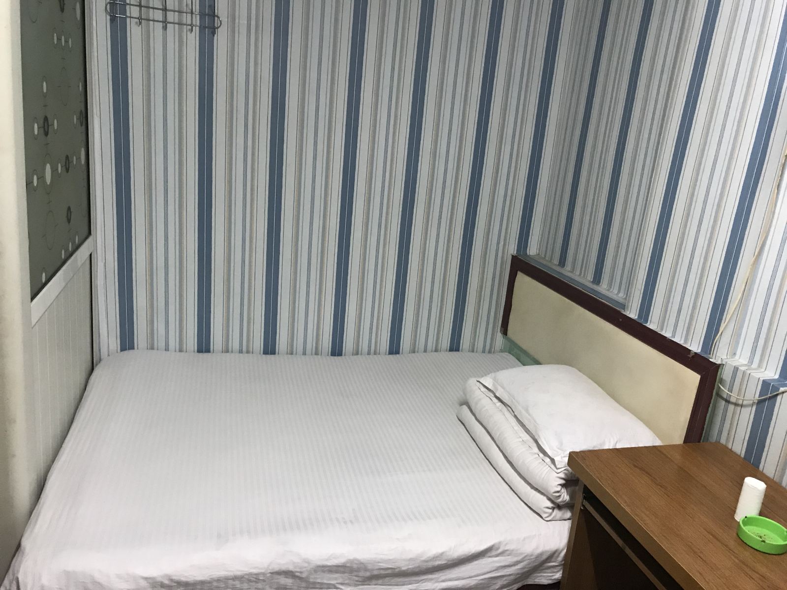 大床房