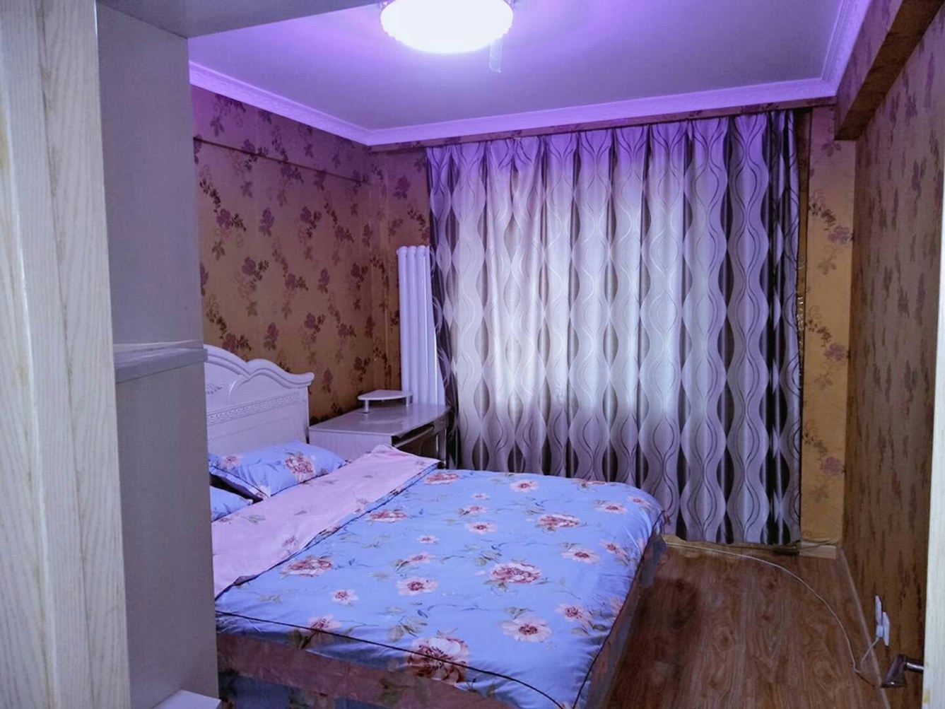 温馨二室一厅套房