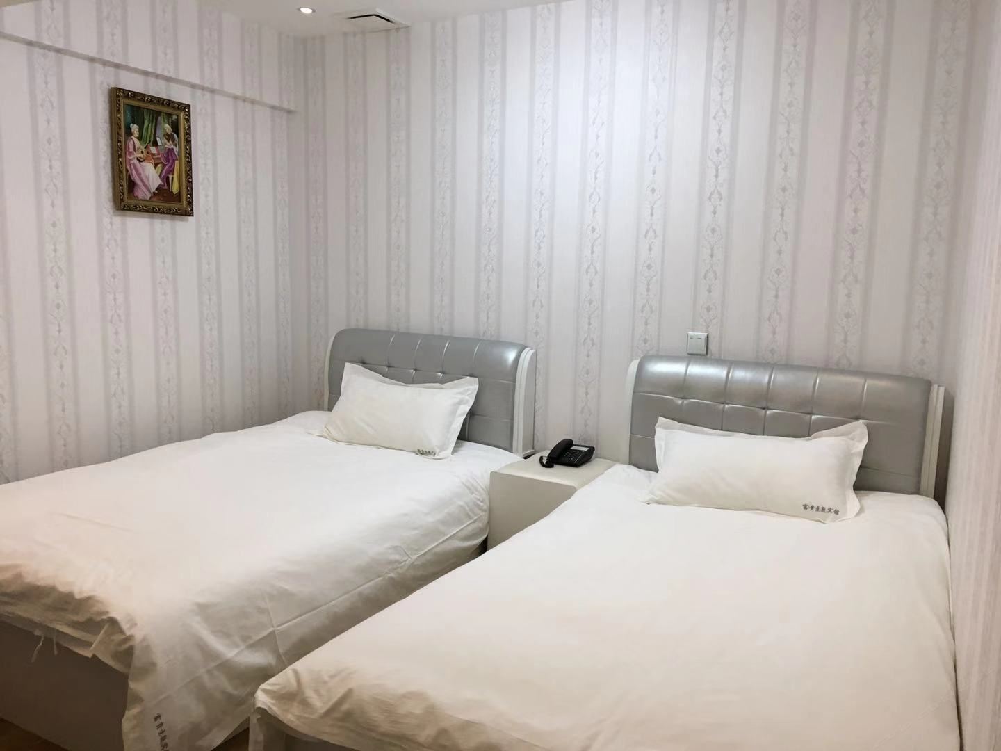 双标间(无窗)