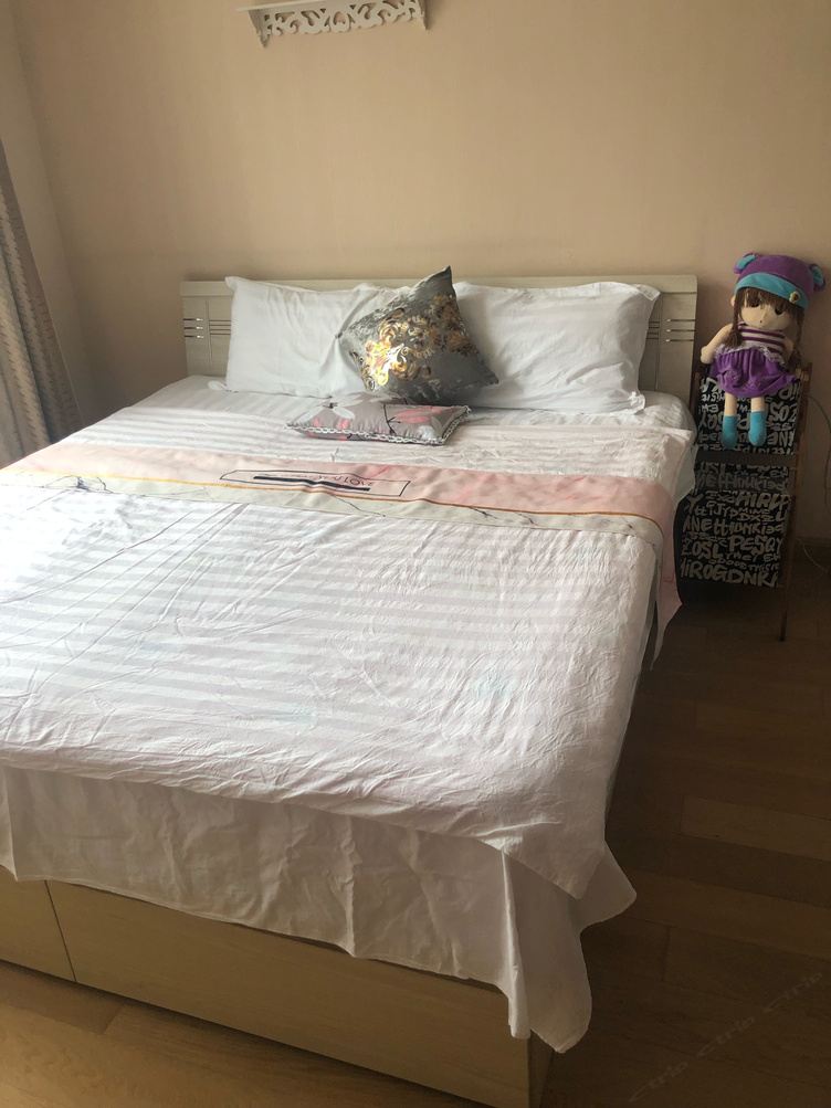 一室大床房