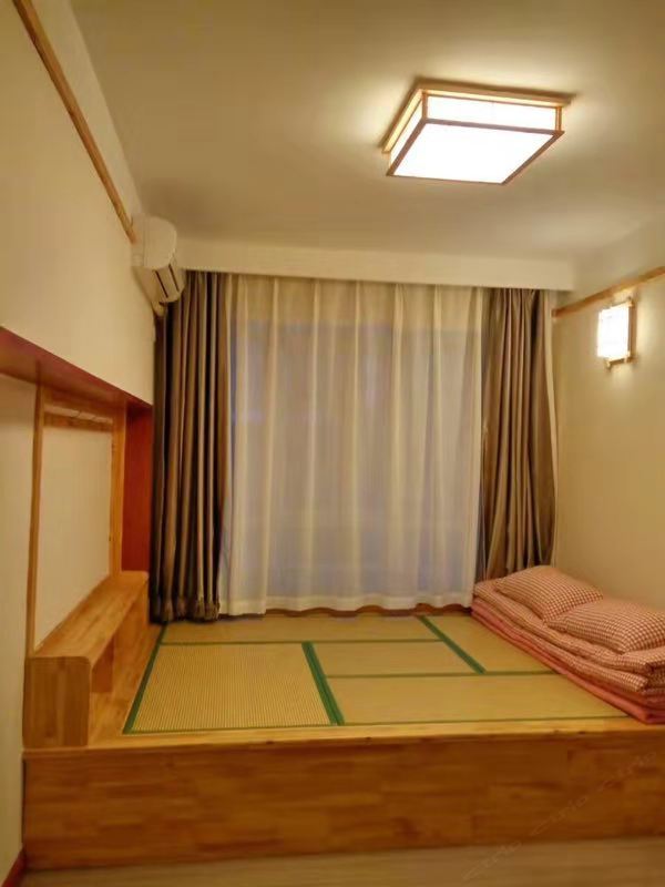 特色榻榻米房