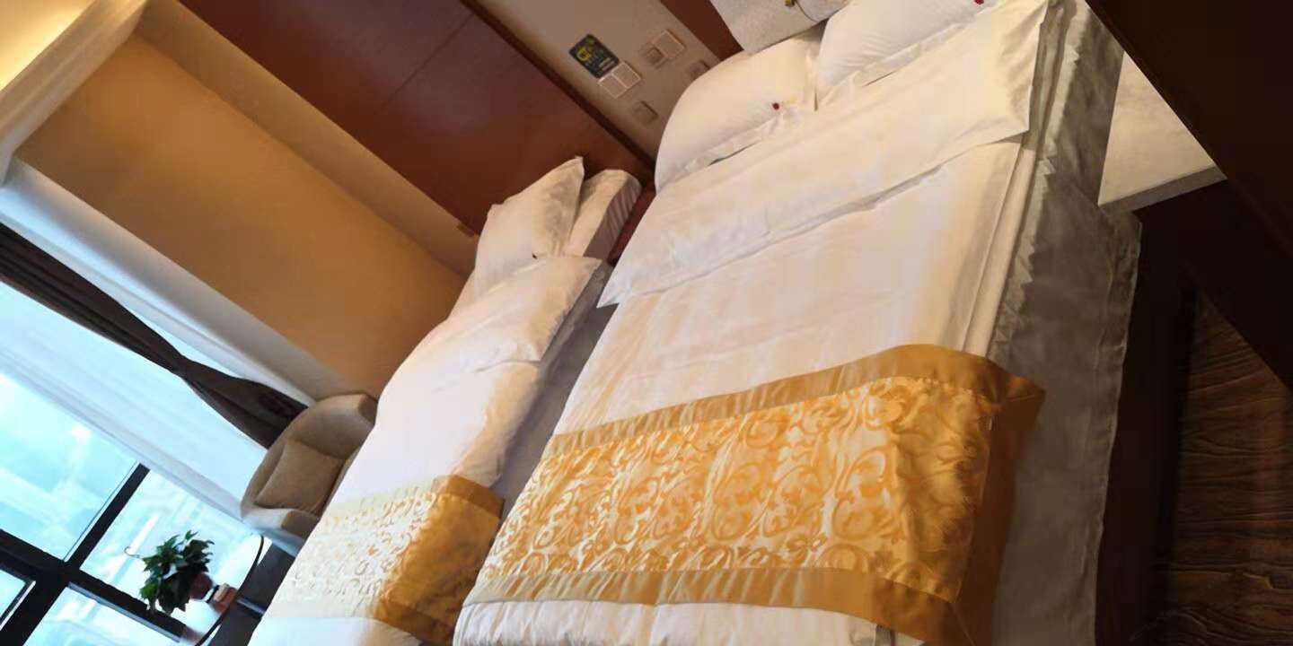 富贵荣华双床房