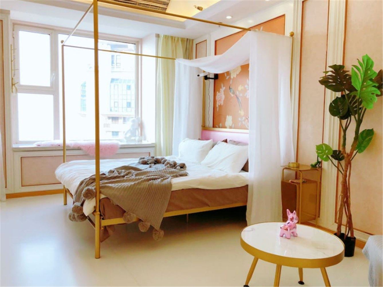 大连七月末公寓(7号店)