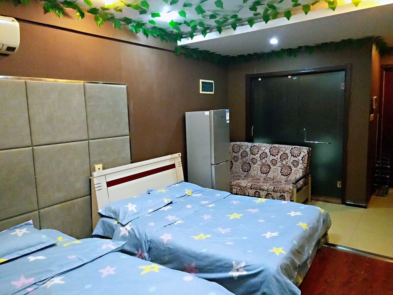 温馨一室二床房