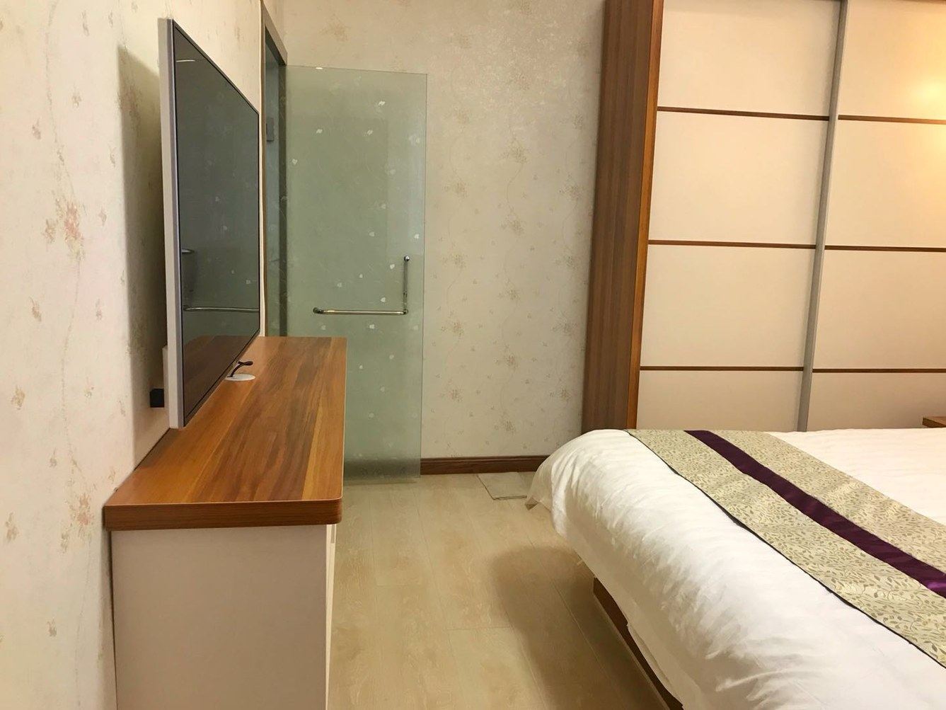 家庭二室大床房
