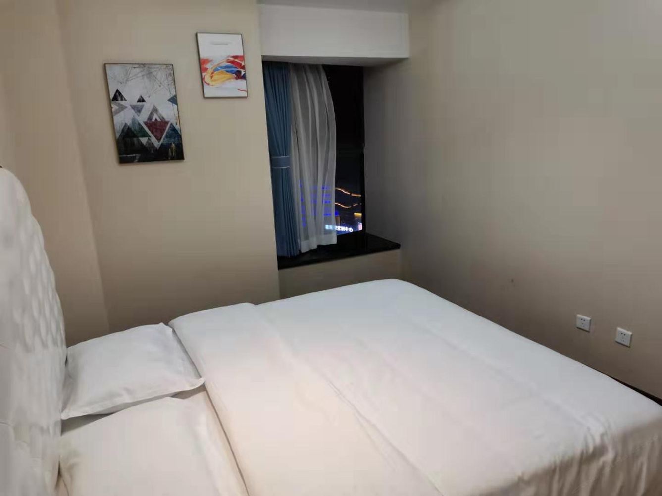 两室一厅