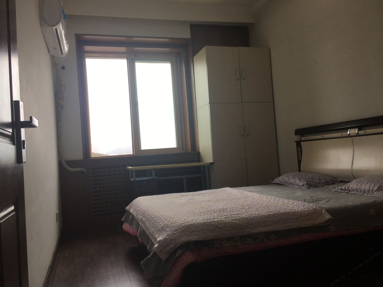 舒适二室二厅套房