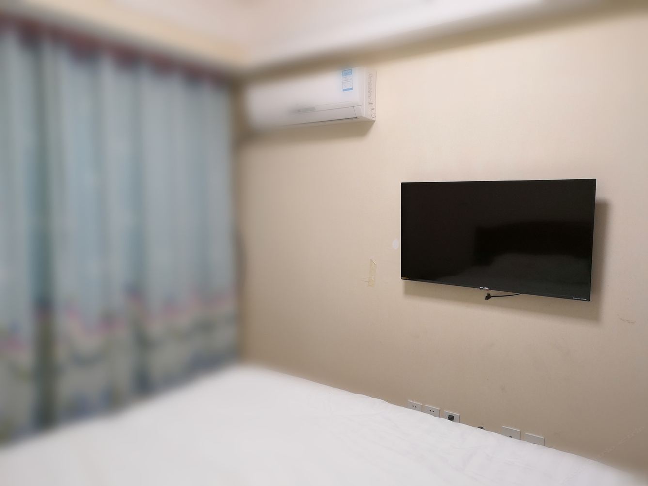 高层一室大床房
