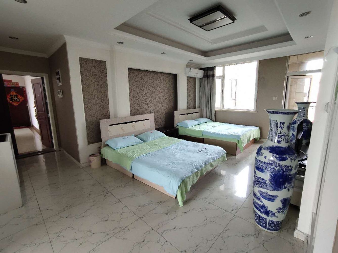 简约三室一厅套房