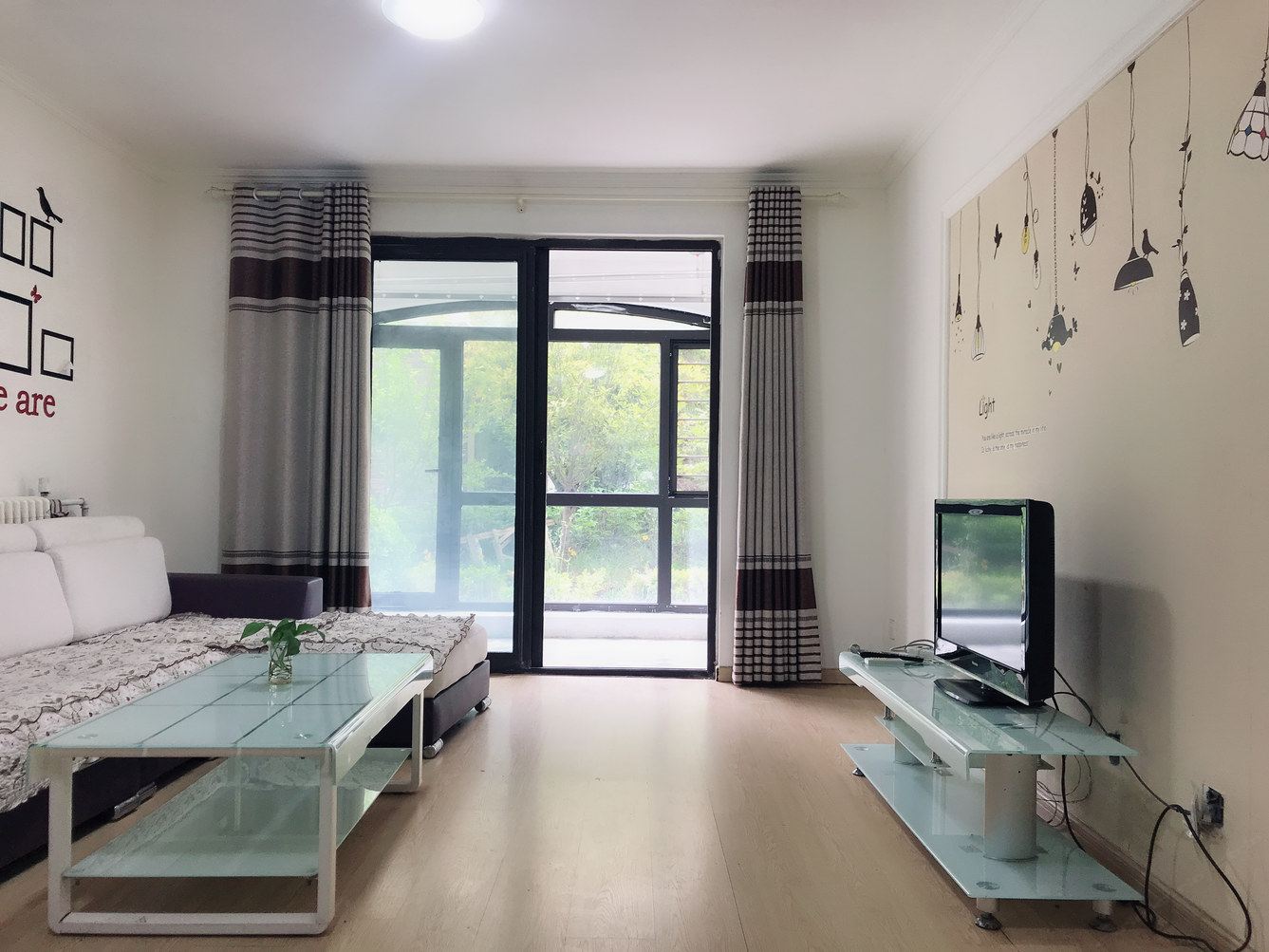 青岛金沙滩旁别墅多层小屋