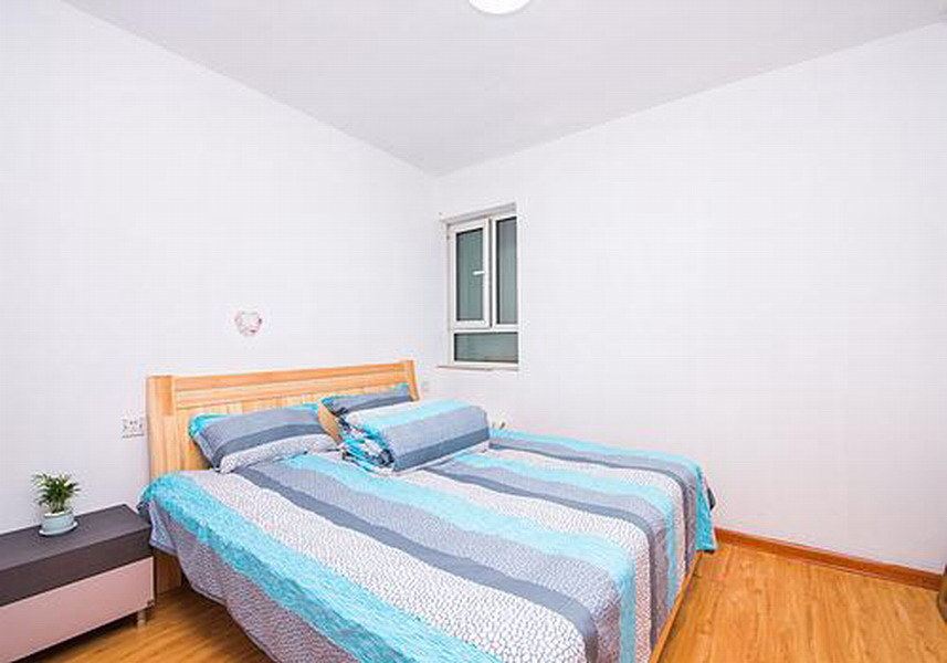 青岛龙杰爱家小屋