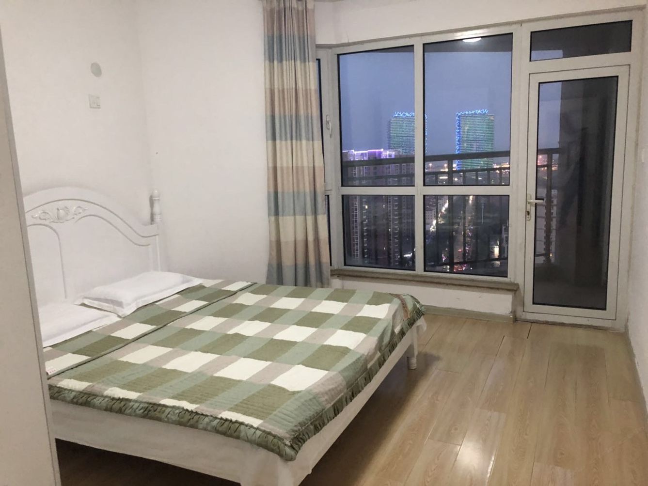青岛宋女士公寓(8号店)