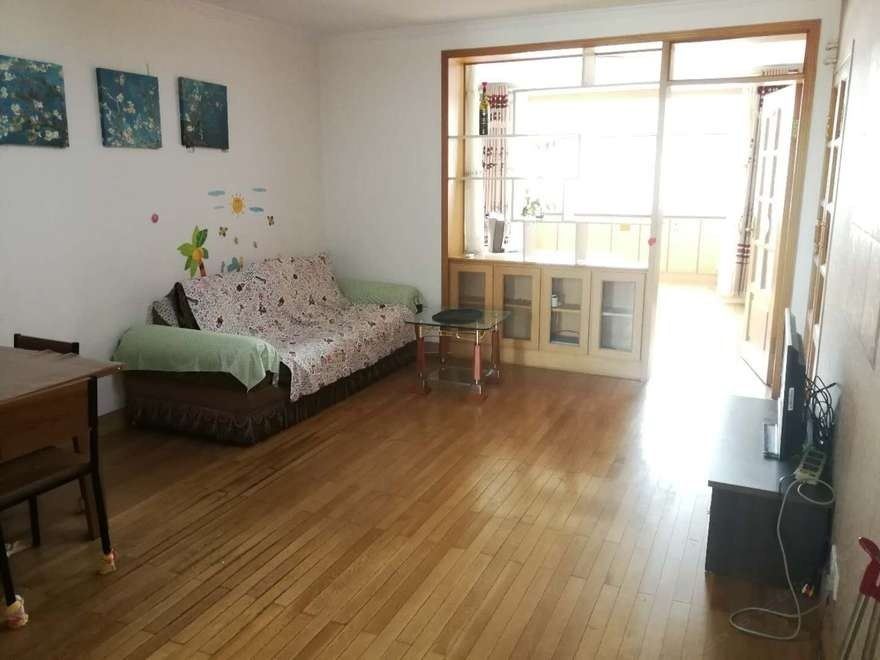 青岛海水浴场康有为故居附近套二厅温馨两居室公寓(2号店)