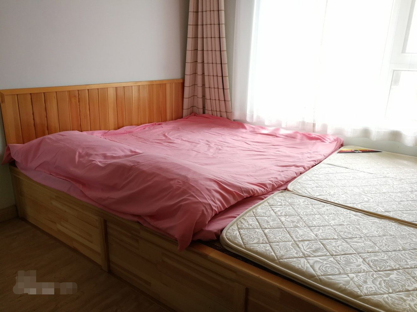 青岛简约温馨小居公寓