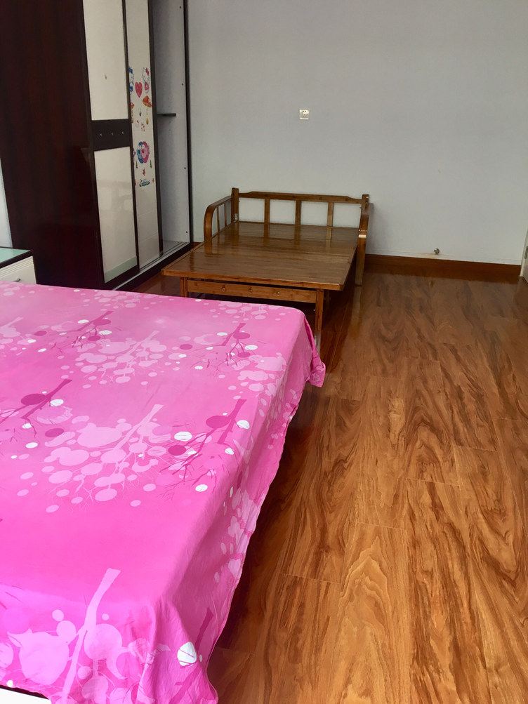 青岛水色一天公寓(3号店)