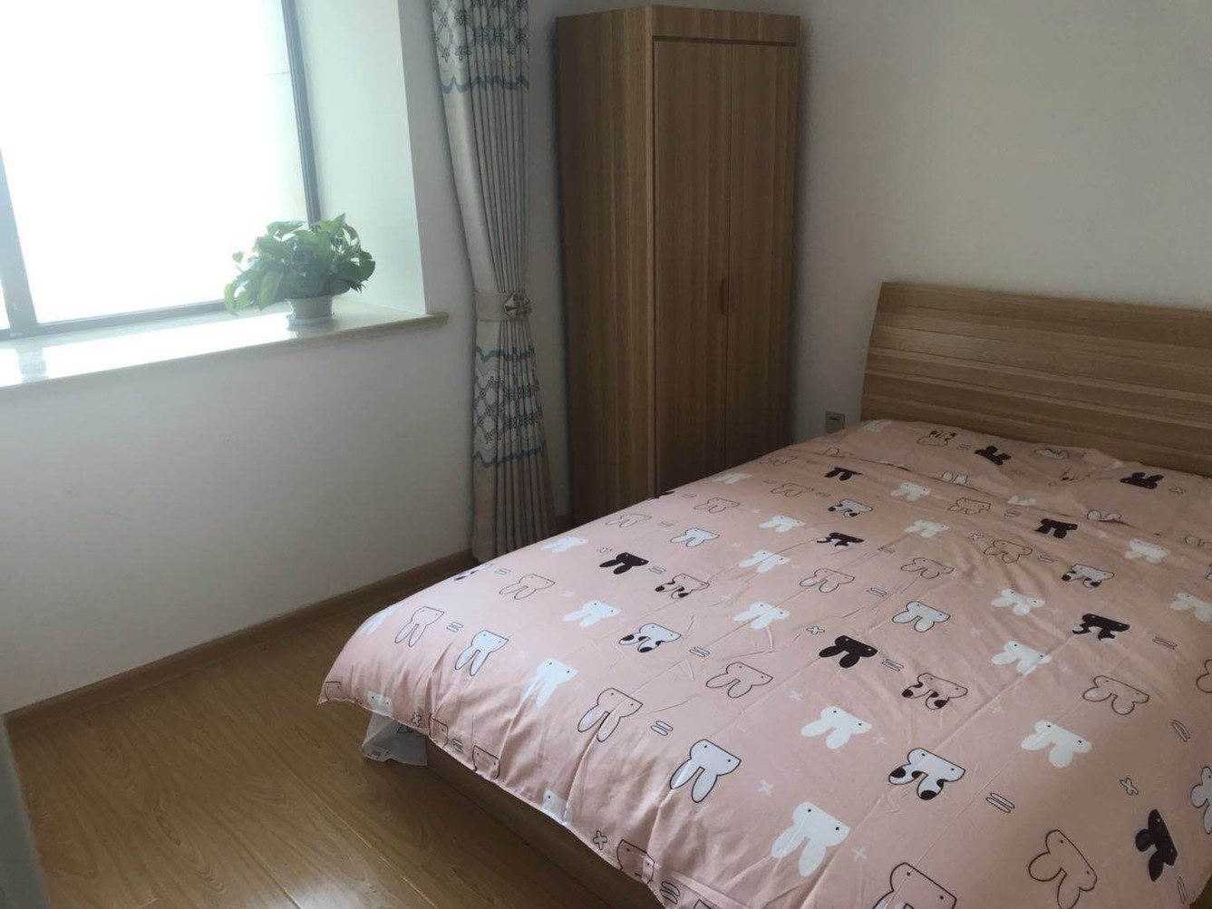 青岛小虫的奔跑公寓