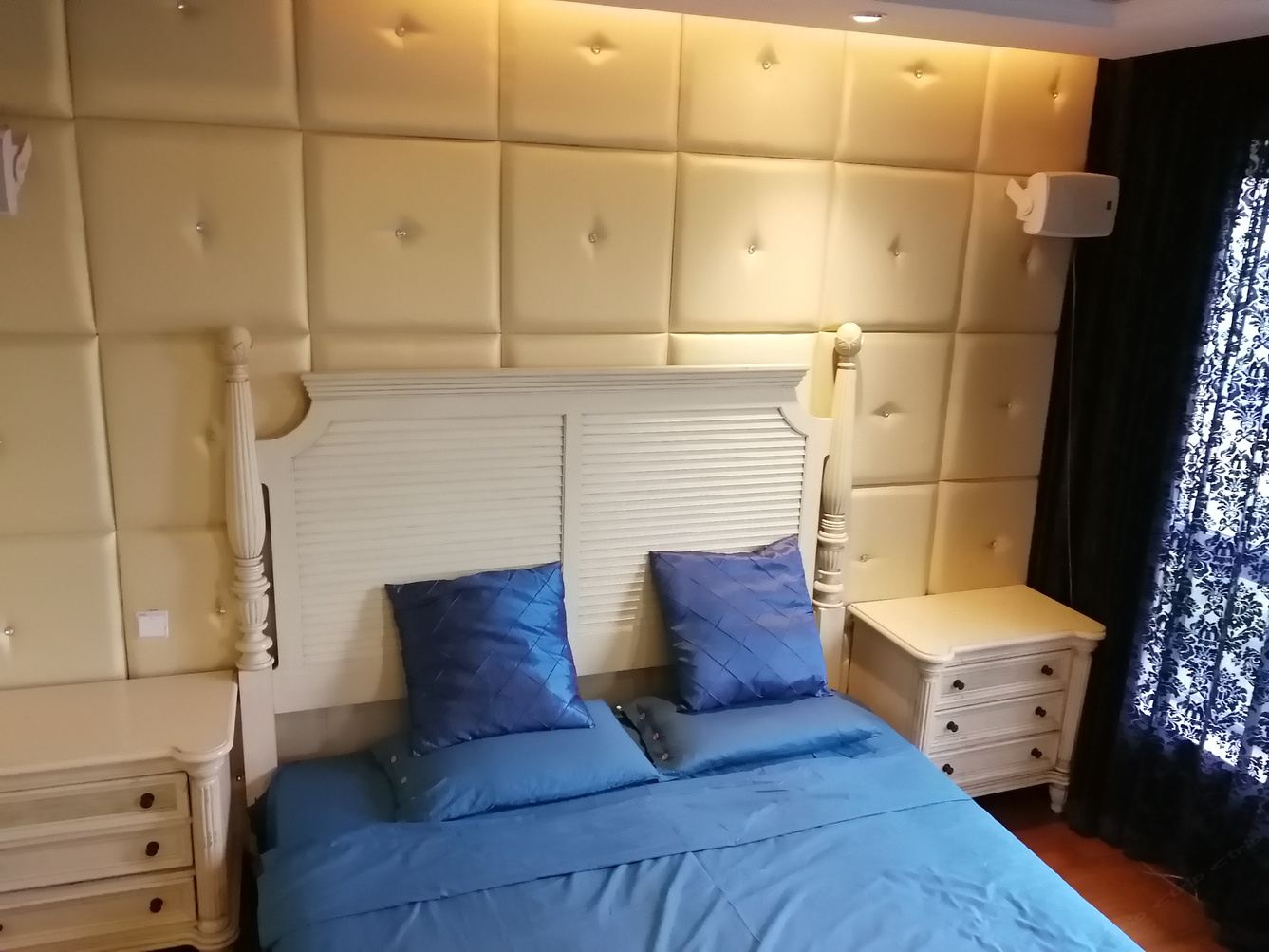 青岛迷你妞妞别墅(2号店)
