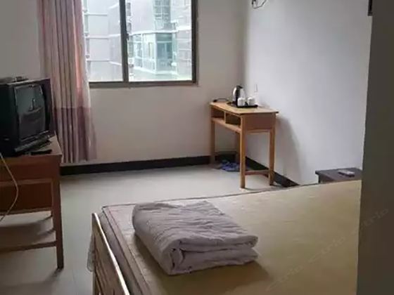 普通单间