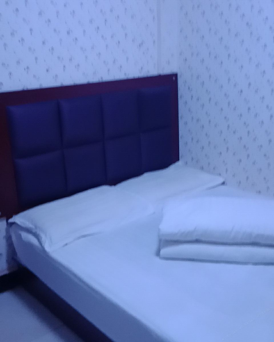 普通大床房