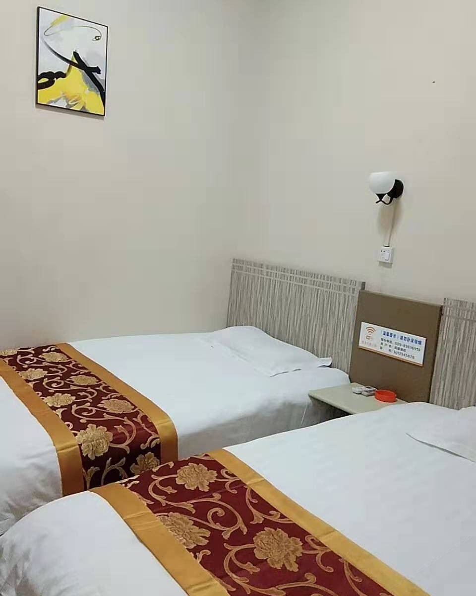 舒适双床房