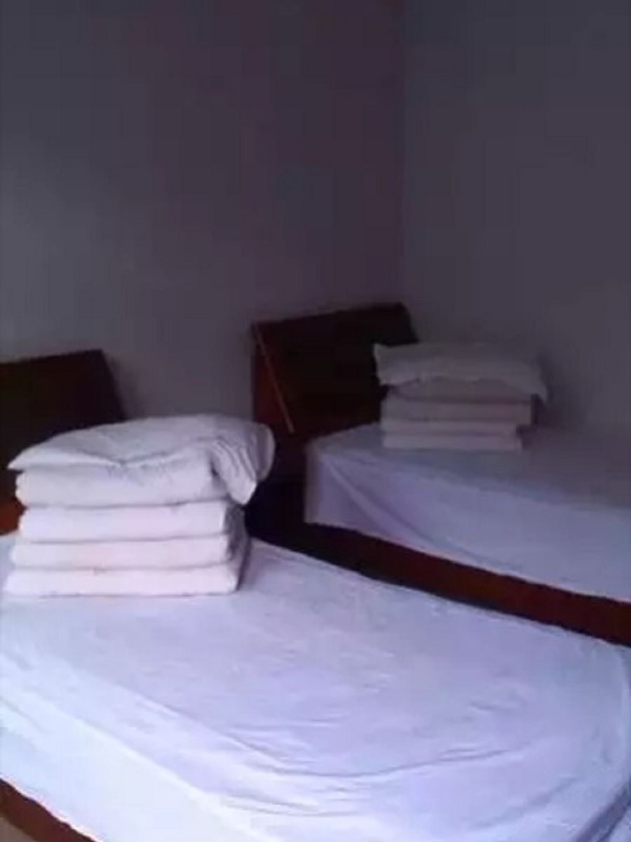 三人间