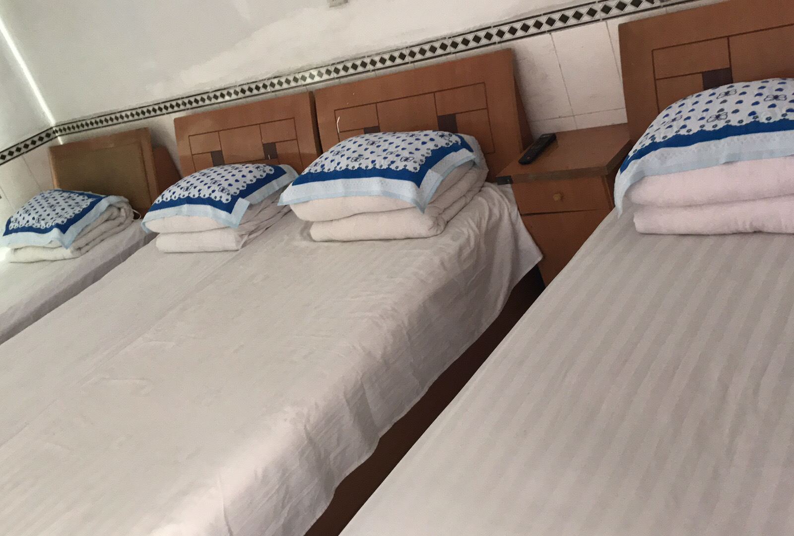 四人间