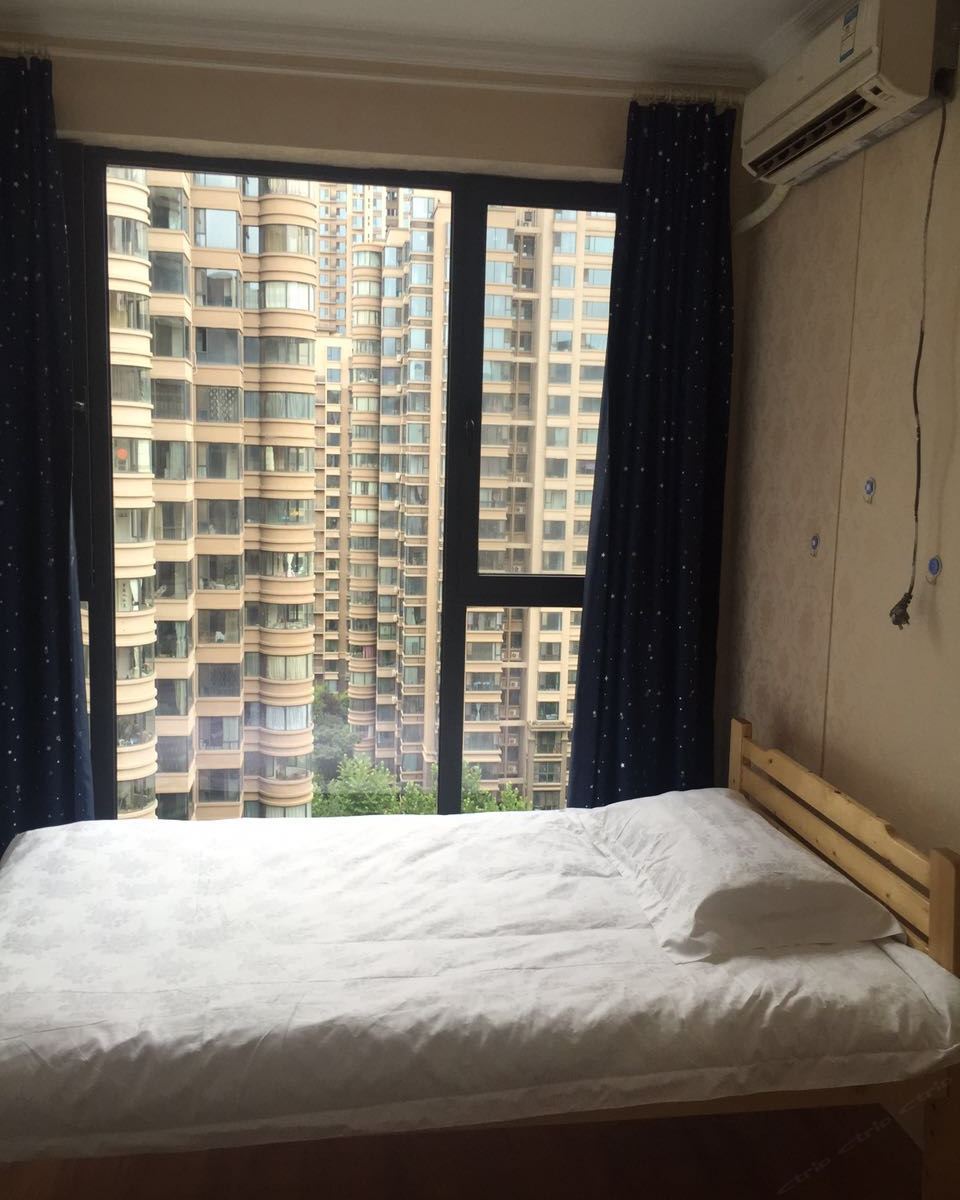 蓝色湖畔特惠景观单人间(公卫)
