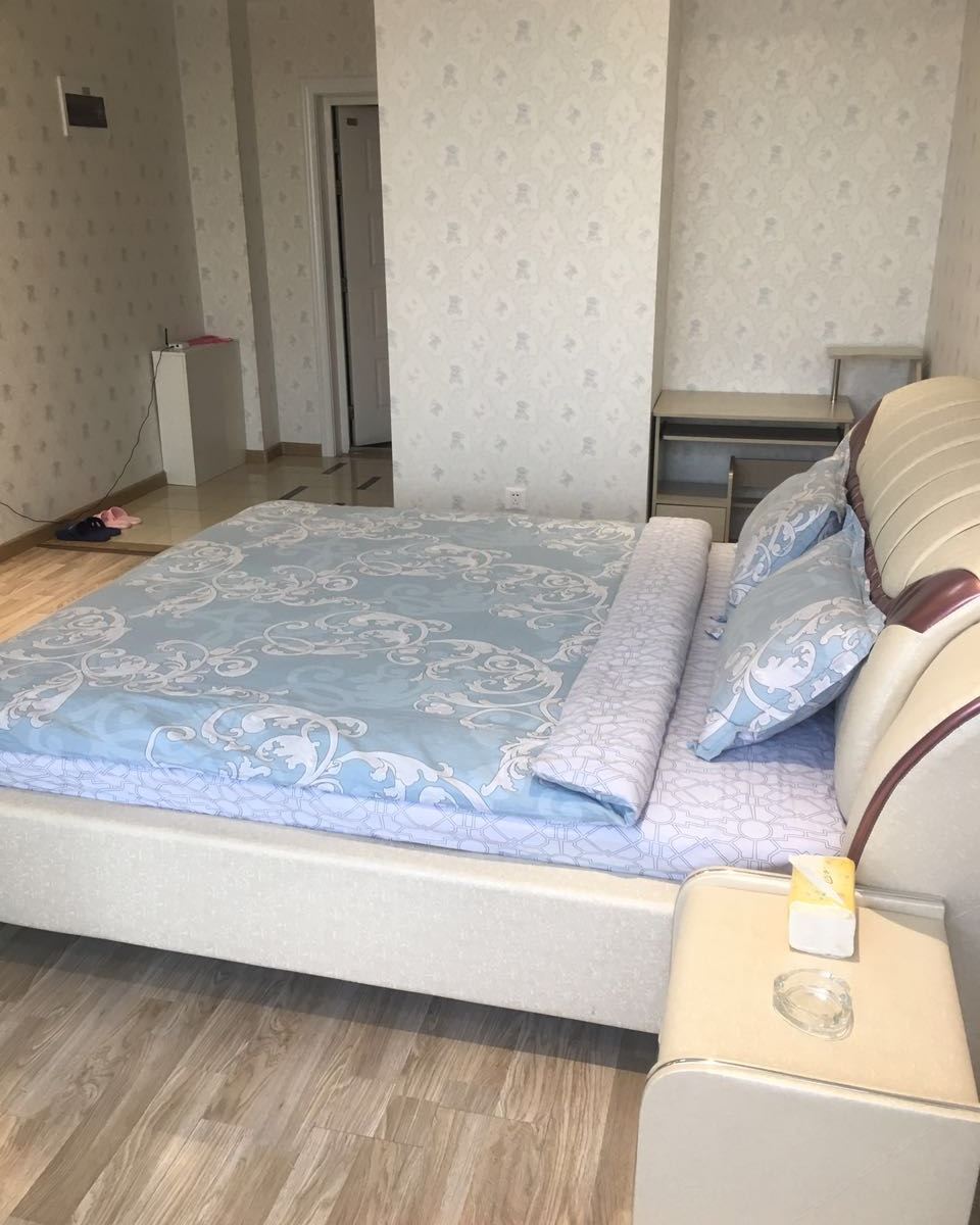 舒适大床房