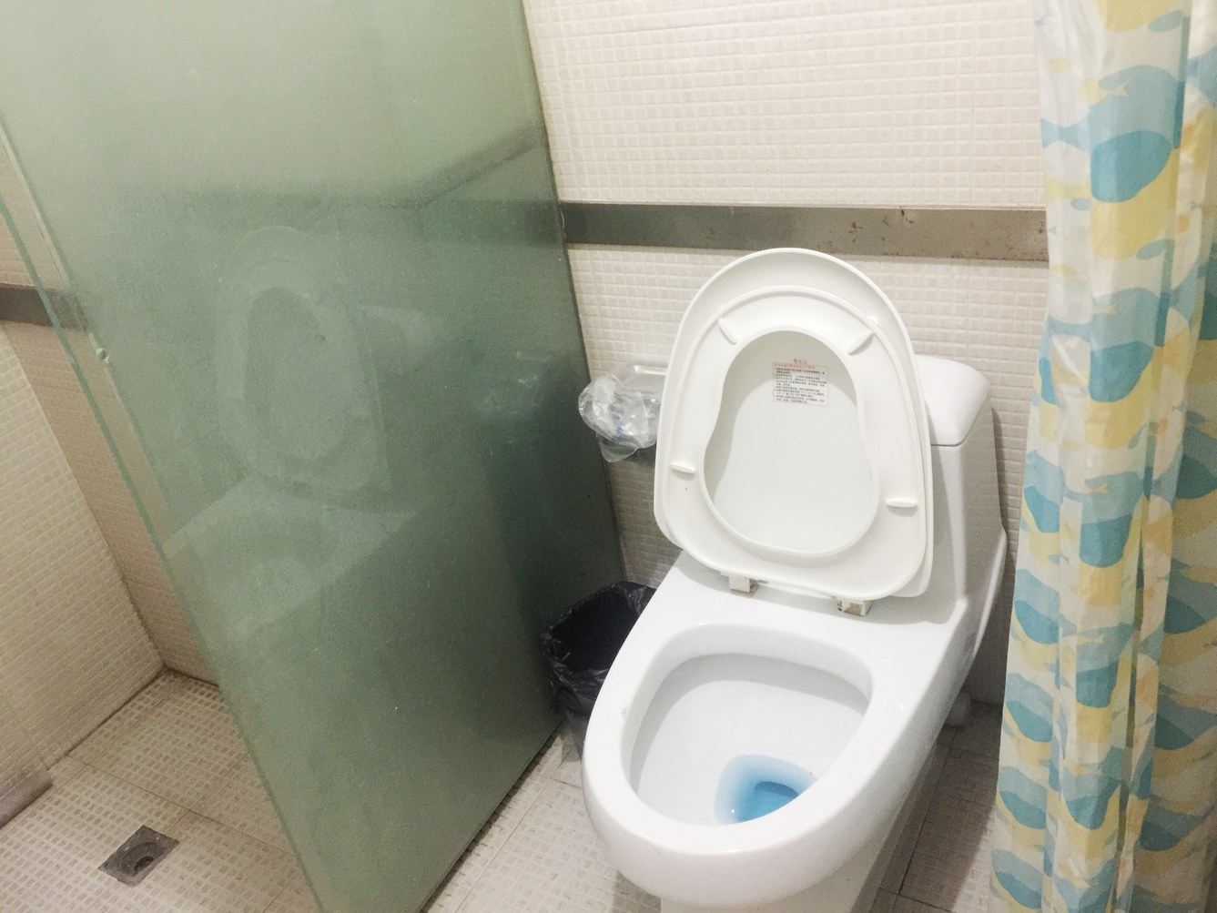 舒适双床房