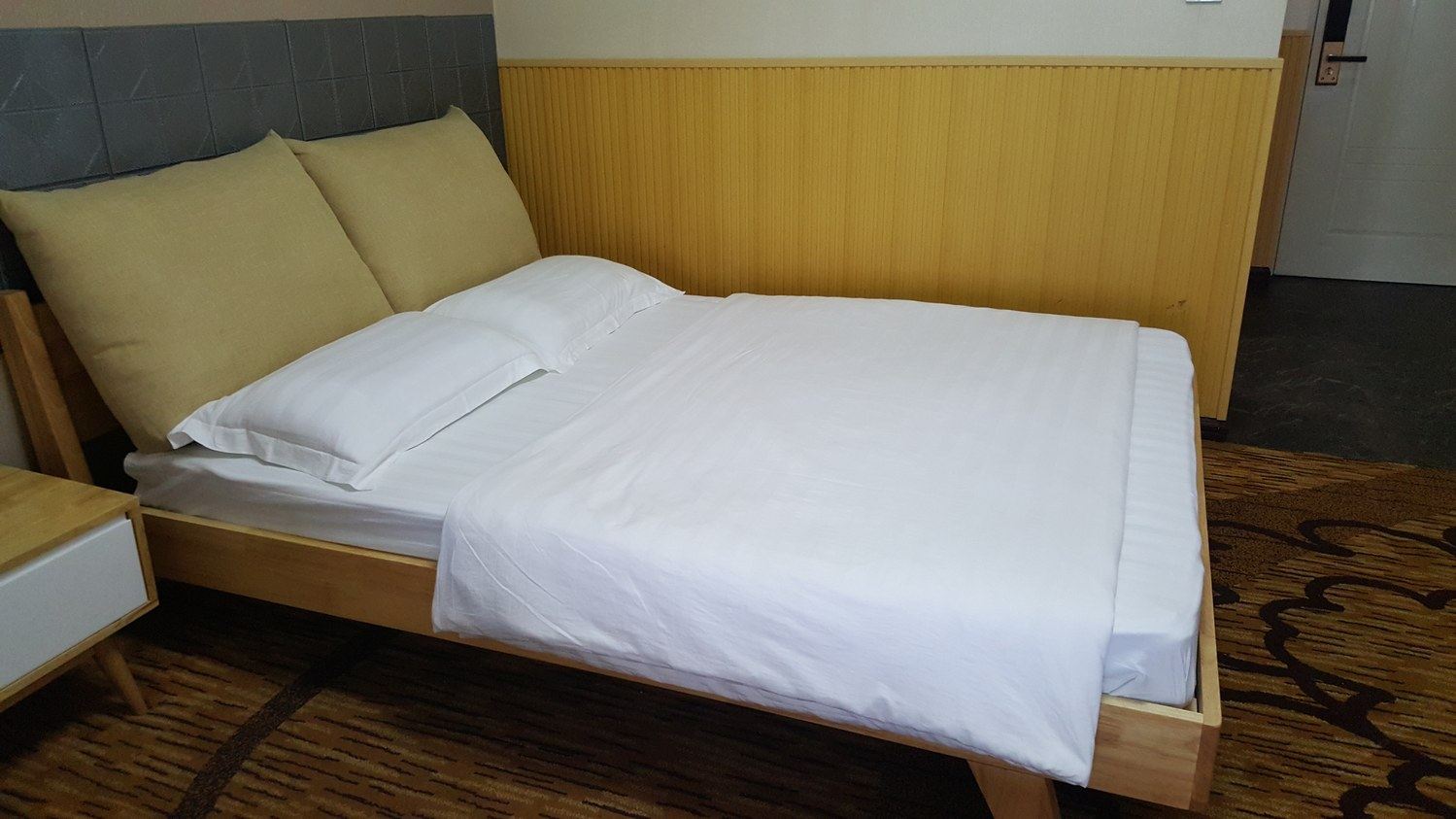 西安燕子云屋公寓(小寨西路分店)