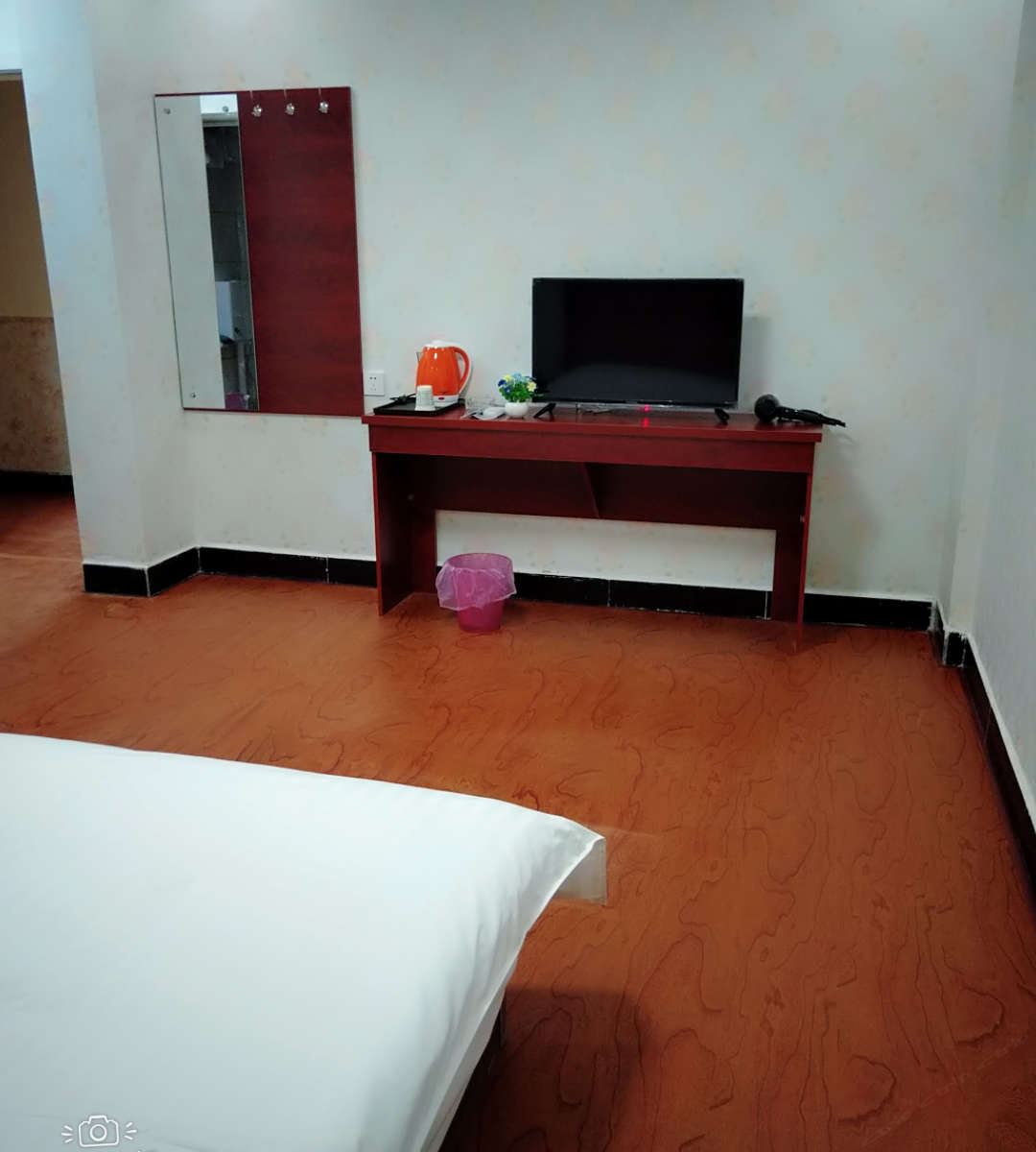 浪漫大床房