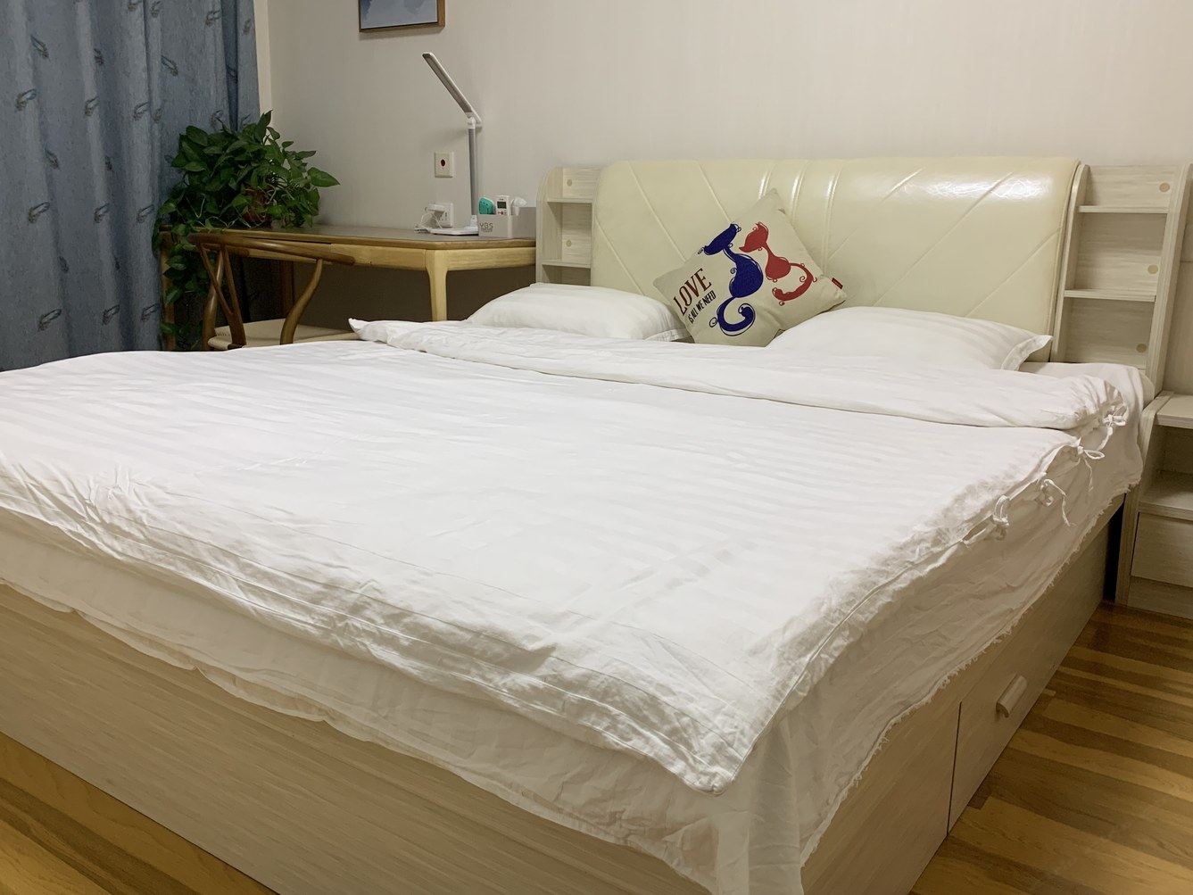 西安然之易居公寓