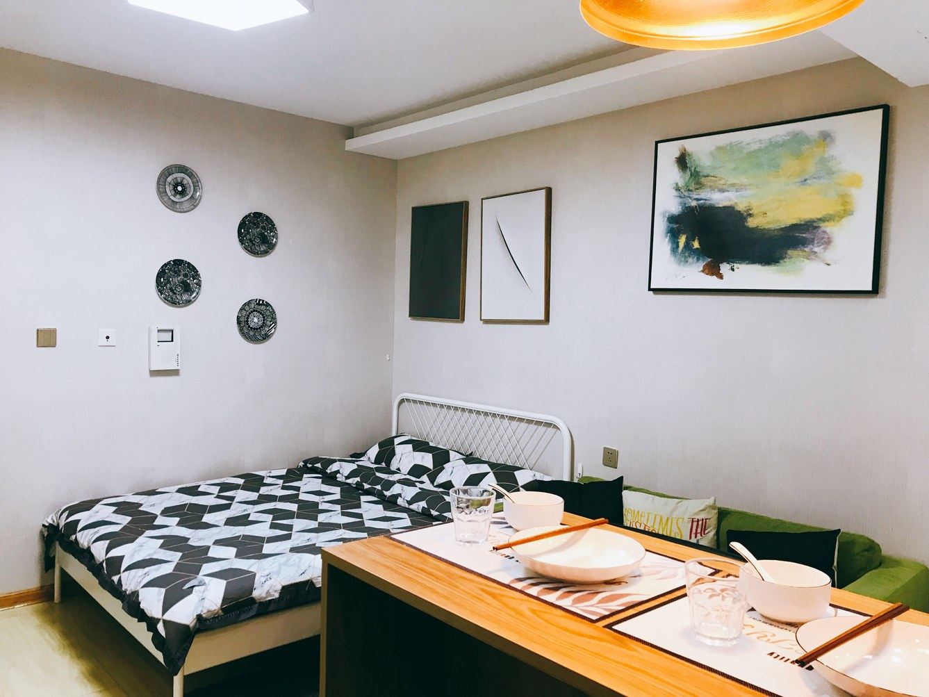 威韦苇巍公寓(西安3号店)
