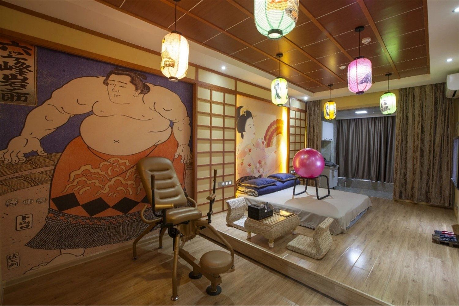精致豪华一室大床房