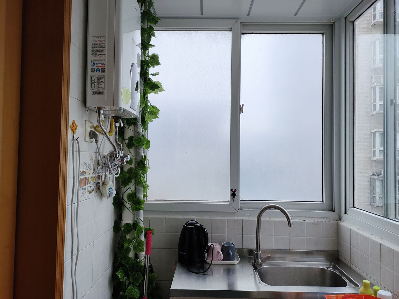精致雅居一室大床房