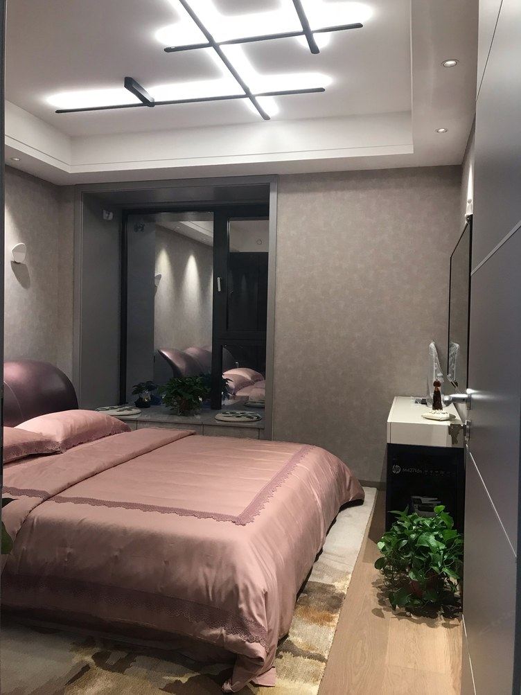 现代简约三室二厅套房