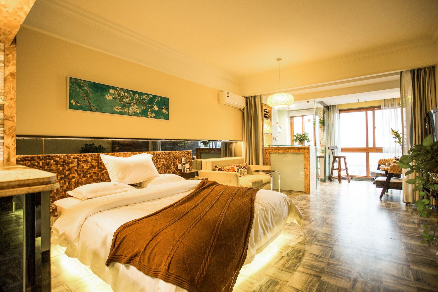 西安xbed（宏信国际花园店）公寓(3号店)